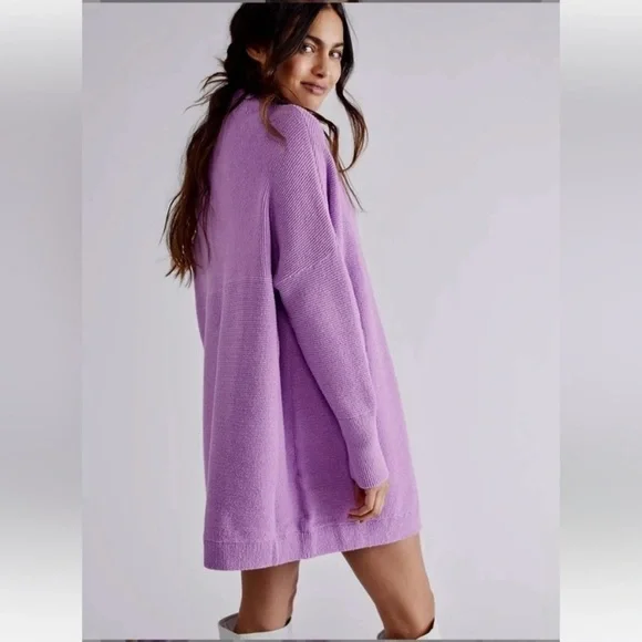 Free People NWT Ottoman Slouchy Tunic - Glowing Grape - Size Medium - Picture 3 of 15